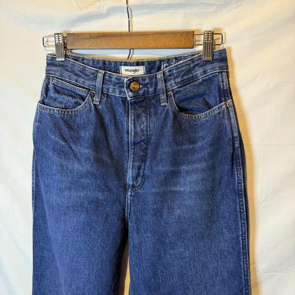 Wrangler Wanderer 622 High Rise Flare Jean Women's 26 (26x32) Denim - Picture 3 of 9